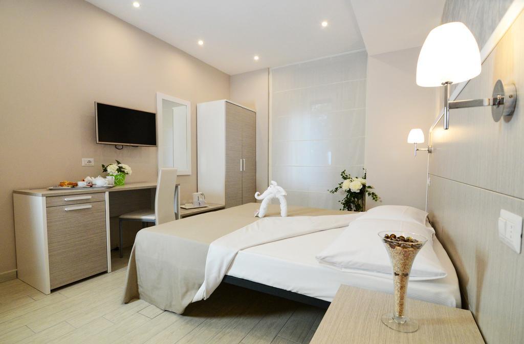 Bed and Breakfast Le Quattro Piazze Сорренто Экстерьер фото