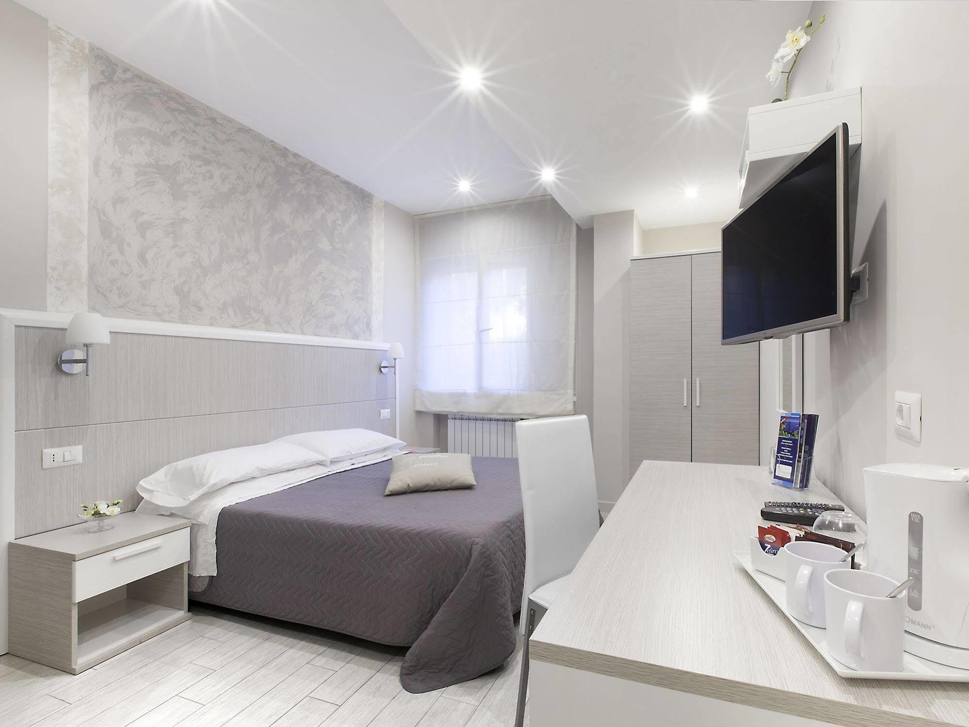 Bed and Breakfast Le Quattro Piazze Сорренто Экстерьер фото
