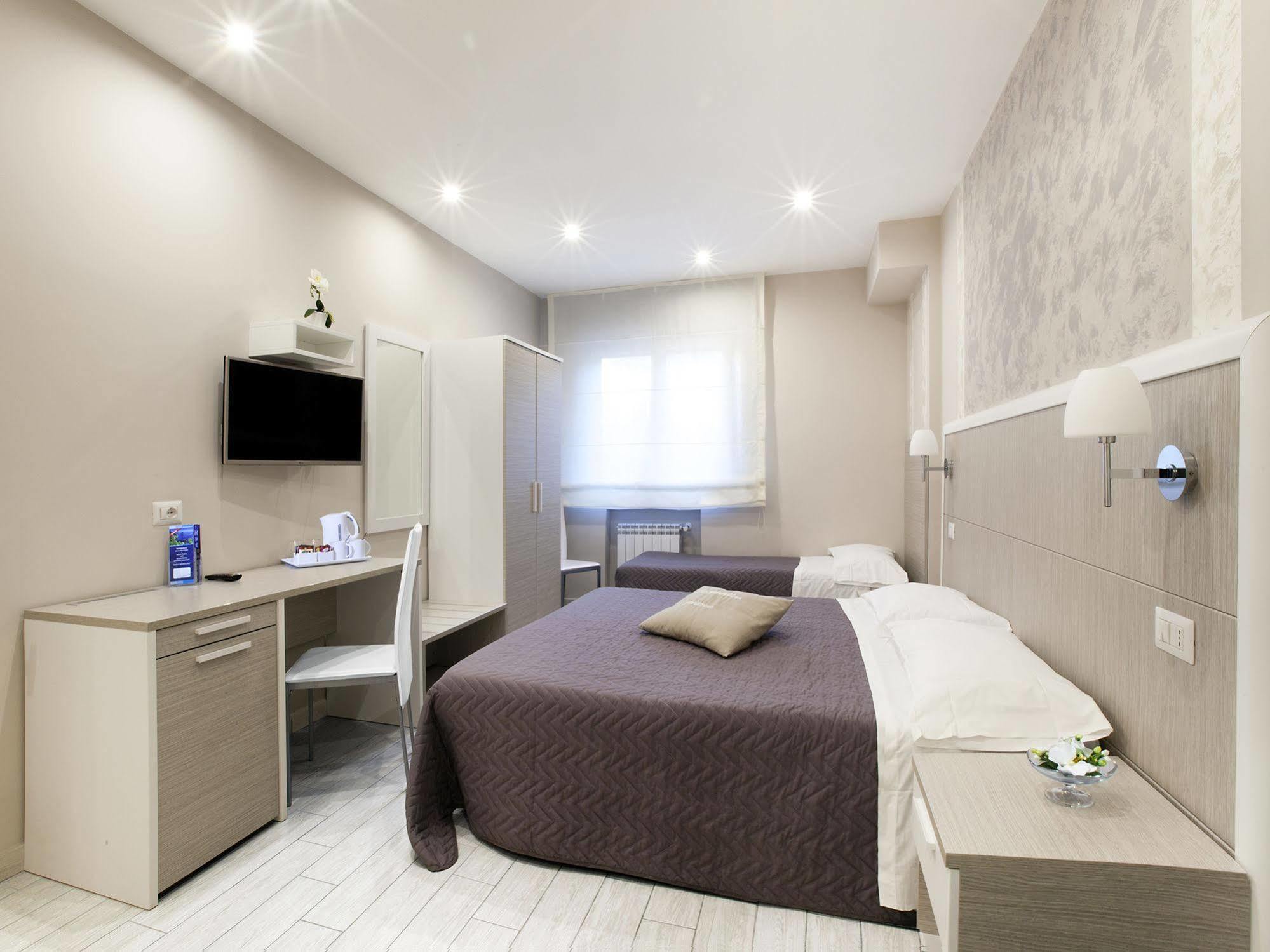 Bed and Breakfast Le Quattro Piazze Сорренто Экстерьер фото